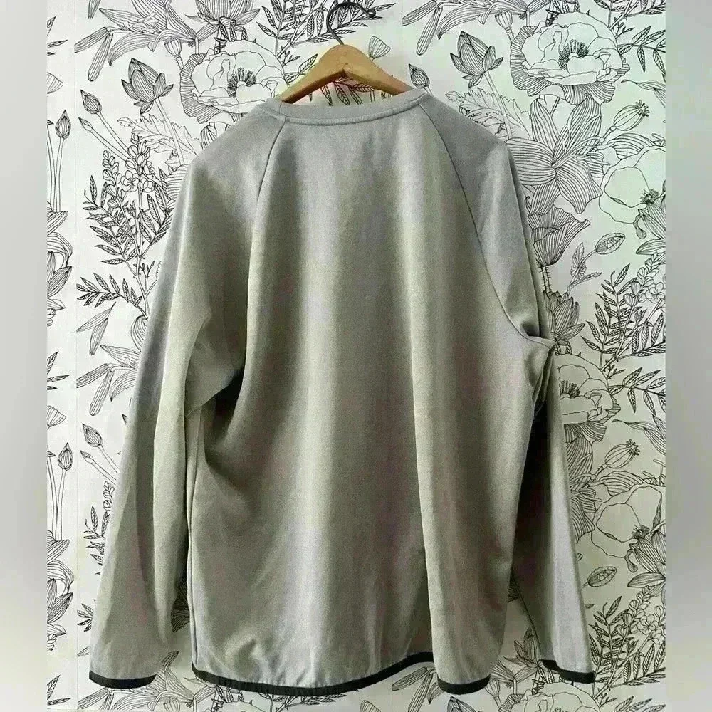Green Bay Packers Lambeau Field Sweatshirt - Lightweight - with Front Pockets - Picture 3 of 3